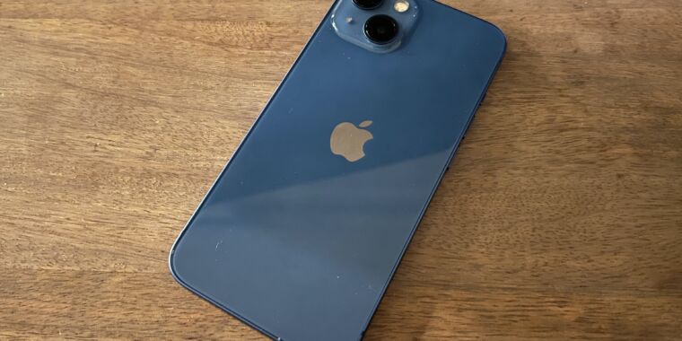 Apple is expecting to ship 10 million fewer iPhones over the coming&nbsp;months