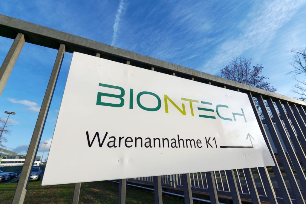 First patient dosed in BioNTech Phase II trial of mRNA cancer&nbsp;vaccine