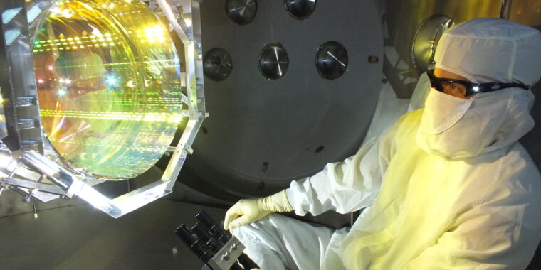 Researchers cool a 40 kg object to near its quantum ground&nbsp;state