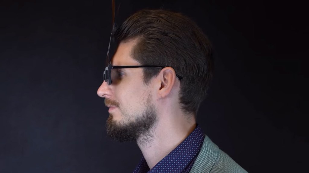 NVIDIA Researchers Demonstrate Thin Holographic VR&nbsp;Glasses