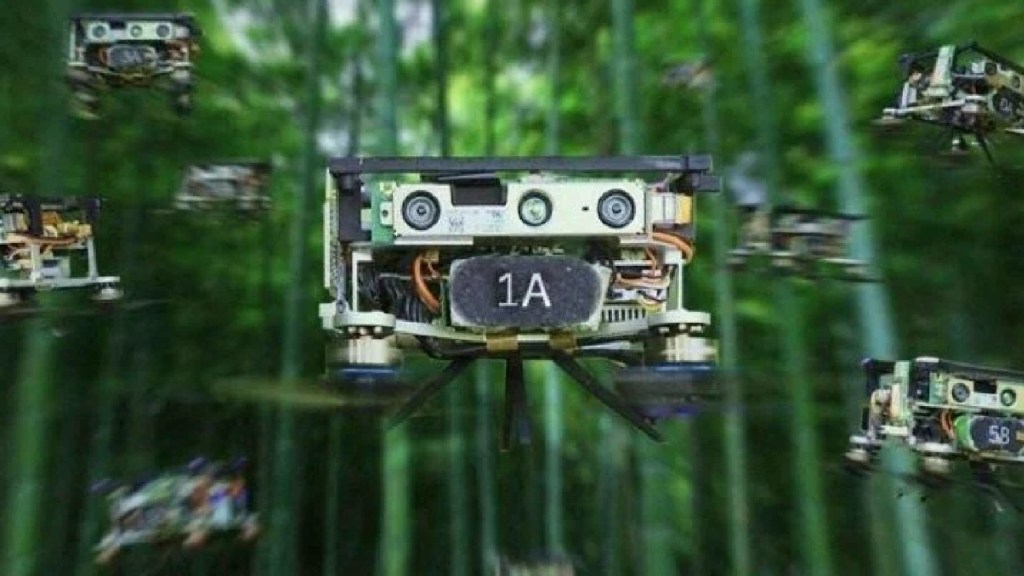 Cet essaim de drones parvient à voler à travers une forêt en toute&nbsp;autonomie