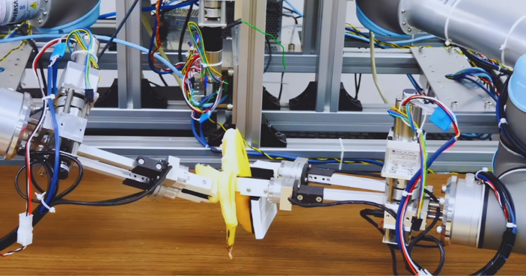 Incredible! This Robot Is So Dexterous That It Can Perfectly Peel a Banana Without Damaging&nbsp;It