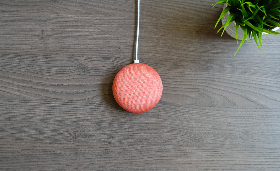 Black Friday : Boulanger, Darty et la Fnac offrent un Google Home&nbsp;Mini