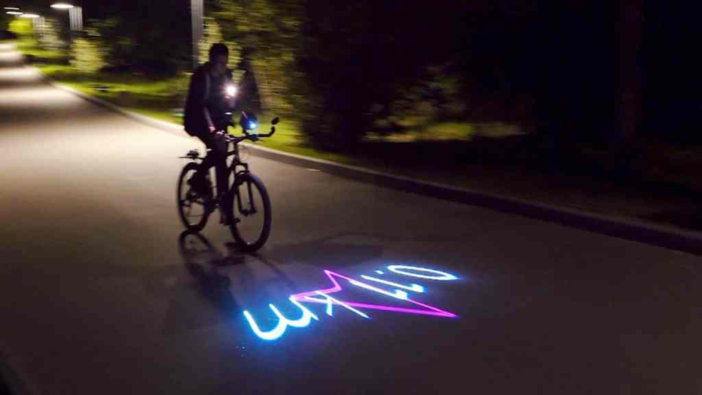 LaserCube, un projecteur laser à fixer sur votre vélo pour les directions&nbsp;GPS