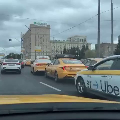 Someone hacked YandexTaxi and ordered all available taxis to center of&nbsp;Moscow