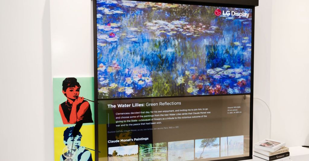LG Display shows off a versatile lineup of transparent OLED screens at CES&nbsp;2022