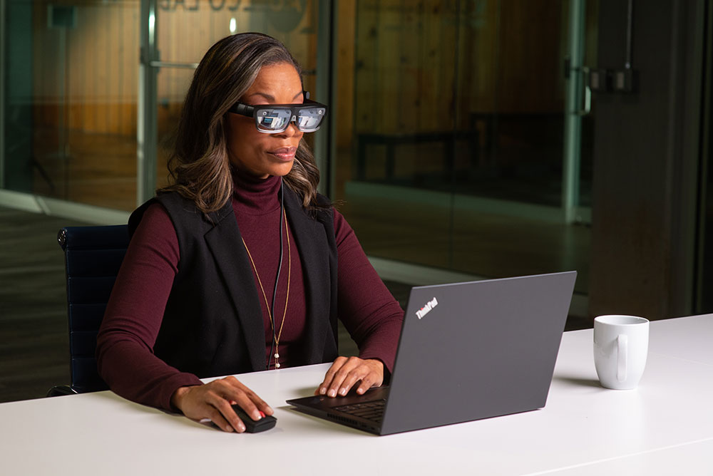 Lenovo ThinkReality A3 Smart Glasses Replaces 5&nbsp;Monitors