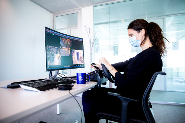 Remote-controlled forklifts have arrived in France, courtesy of Phantom&nbsp;Auto