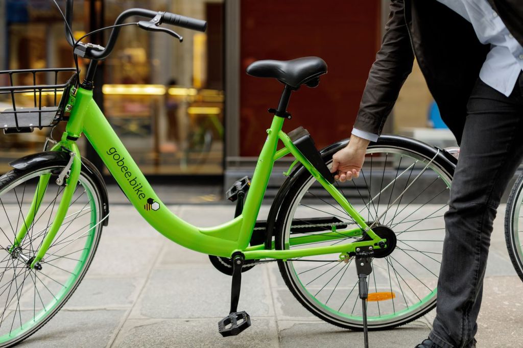 Dockless bike-share service leaves France after ‘mass destruction’ of its&nbsp;fleet