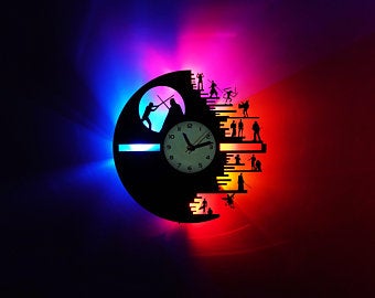 Popculture Clocks sur&nbsp;Etsy