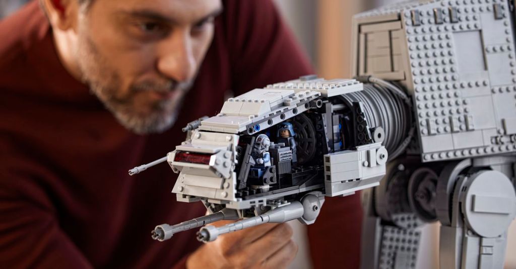 Lego’s new $800 AT-AT is practically big enough to conquer a real-life Rebel&nbsp;base