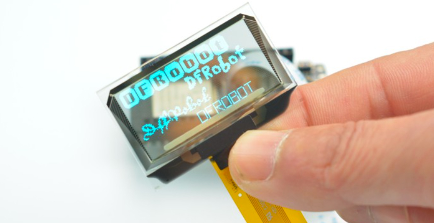 Fermion : un écran transparent de 1.51&Prime; pour un affichage tête haute&nbsp;?