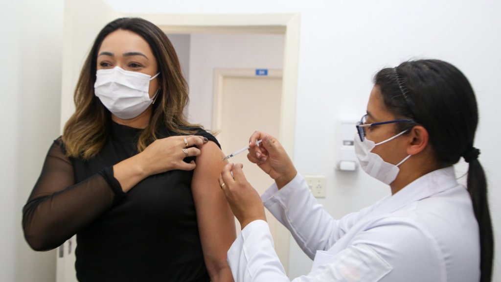 Le vaccin covid a évité 241 000 morts et 1 million d&rsquo;hospitalisations rien qu&rsquo;aux&nbsp;États-Unis