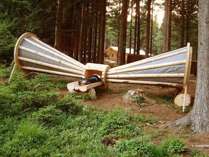 Forest noise amplifier