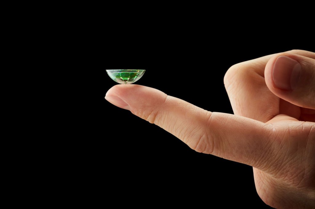 Mojo Vision smart contact lenses are now &laquo;&nbsp;feature complete&nbsp;&raquo;
