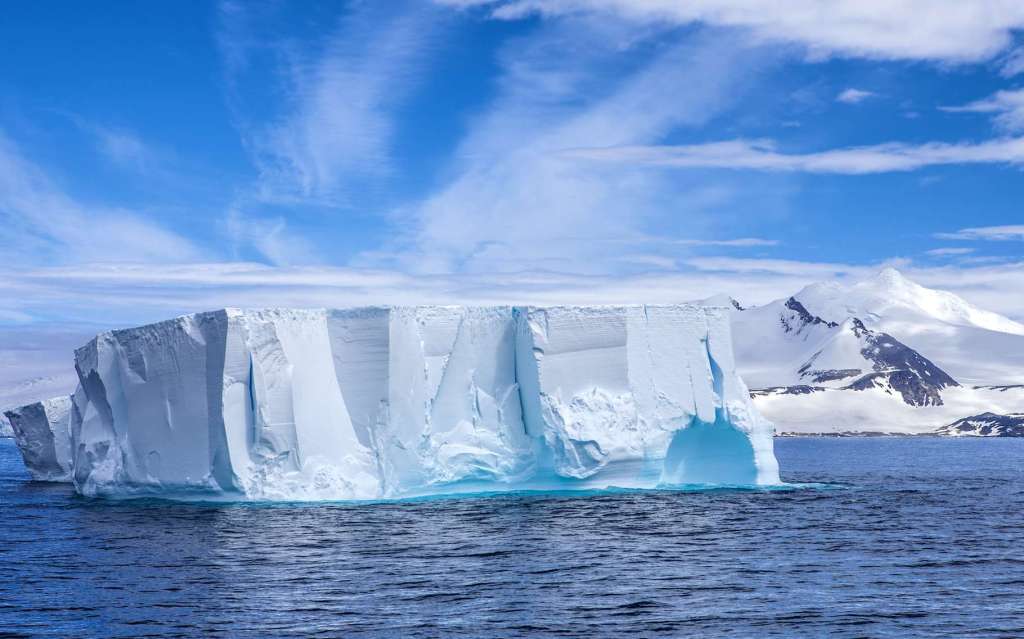 Antarctique : un iceberg géant s&rsquo;est détaché près d&rsquo;une base&nbsp;scientifique