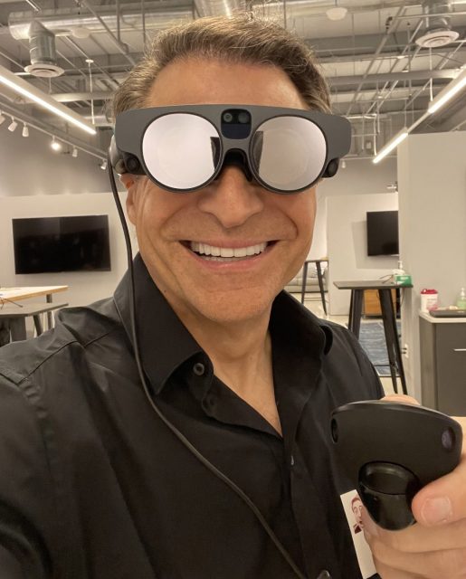 Magic Leap 2 Controller May Use On-board Inside-out&nbsp;Tracking