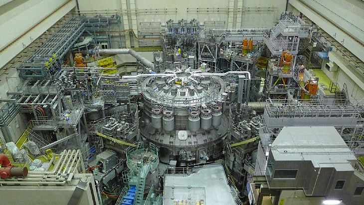 JT-60SA du Japon : première génération de plasma pour le plus grand tokamak à fusion supraconducteur au&nbsp;monde